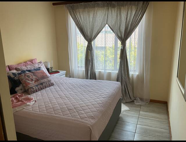 3 BEDROOM TOWNHOUSE FOR SALE IN THE REEDS
